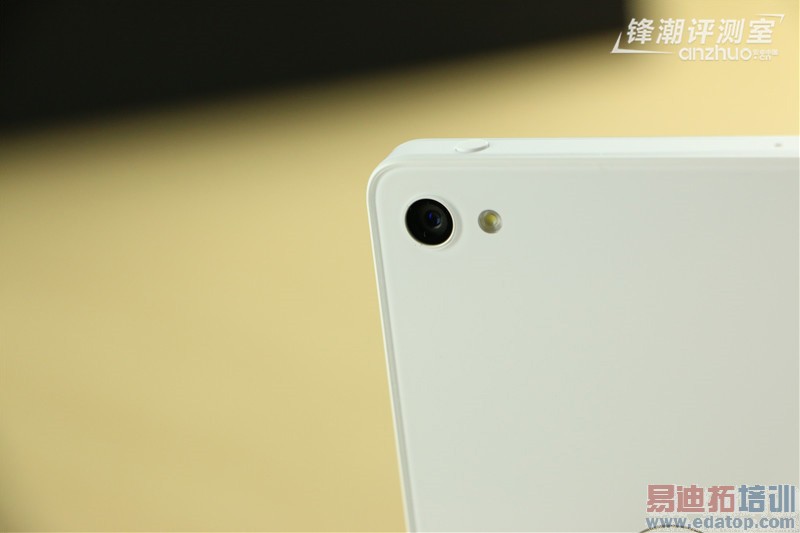 �����ֻ�Smartisan T1��ɫ���������飺�Ҽ�����������ɫ�ֻ�