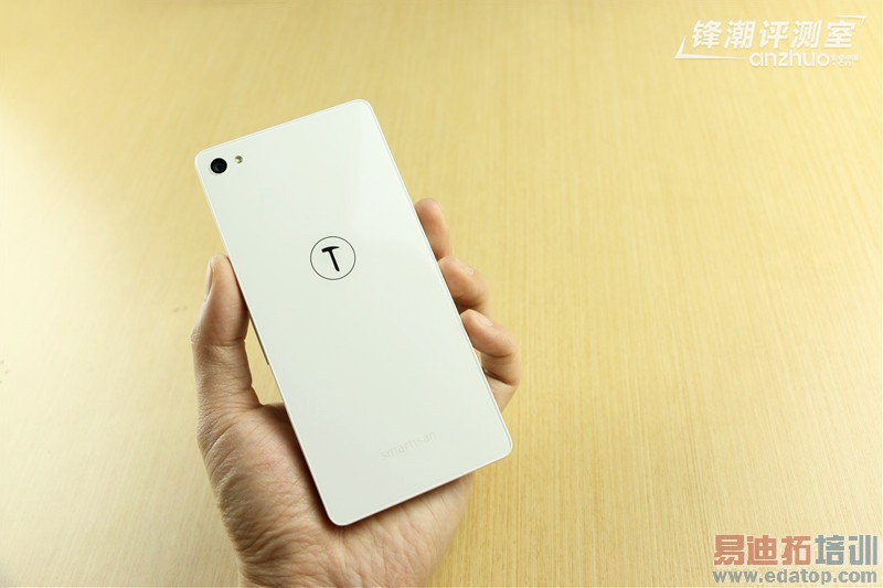 �����ֻ�Smartisan T1��ɫ���������飺�Ҽ�����������ɫ�ֻ�