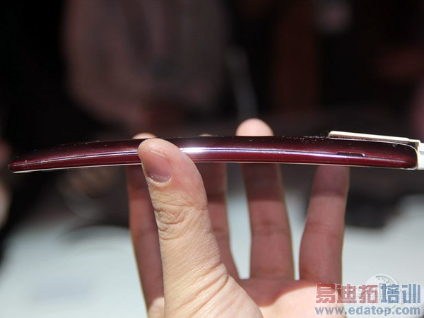 2015 CES新品汇总:LG新机搭骁龙810 华硕双机惊艳