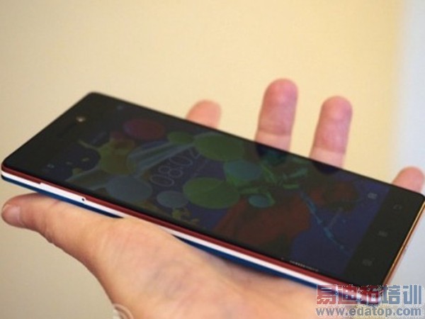 2015 CES��Ʒ���ܣ�LG�»�������810 ��˶˫������