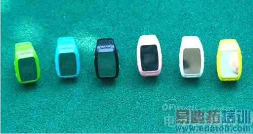 ����������ͯ�����ֱ����������õ�����λ�����Ӷ����ˣ�