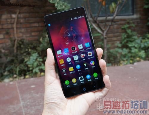 魅蓝Note对比中兴V5 max详细评测:千元新标杆 红米Note江山不保?