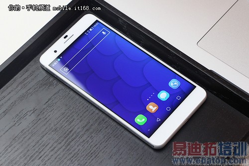 �콢���Ҷ�����ҫ6 Plus/����MX4 Pro/С��4�а�iPhone6������ͼ��