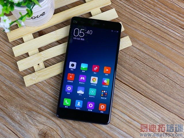 小米Note对比酷派大神x7:高通对决联发科 雷军的逆袭之作?