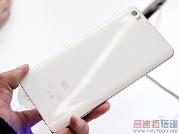 小米Note真机评测:小米的高端市场尝试之作到底如何?