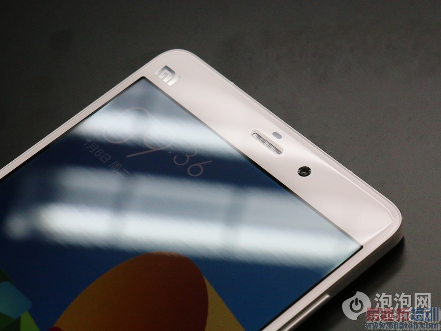 小米note全网首次开箱图赏:双面曲面玻璃2299元起 最好看的小米