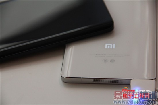 小米Note真机图赏+上手评测:骁龙810强悍 3299值不值?【附视频】