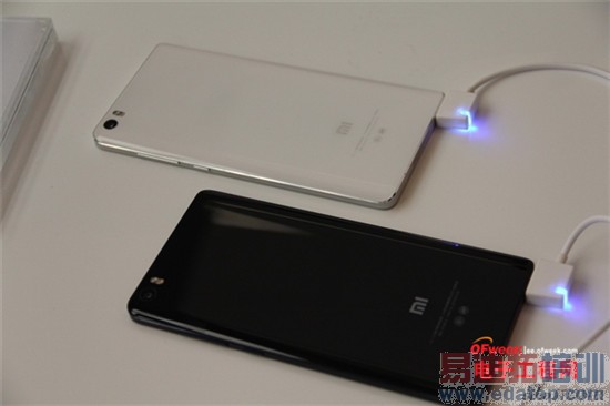 小米Note真机图赏+上手评测:骁龙810强悍 3299值不值?【附视频】