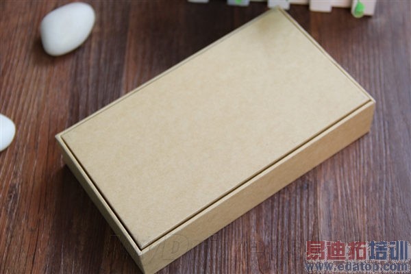 С��Note����ͼ�ͣ���۶ԱȲ���iPhone 6 Plus