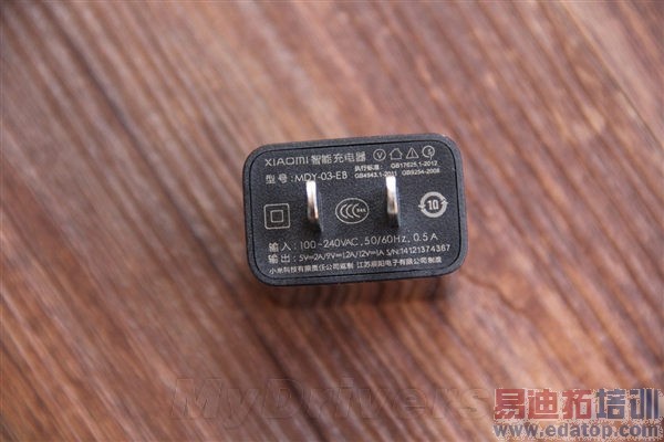 С��Note����ͼ�ͣ���۶ԱȲ���iPhone 6 Plus