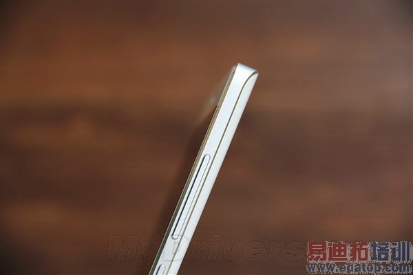 С��Note����ͼ�ͣ���۶ԱȲ���iPhone 6 Plus