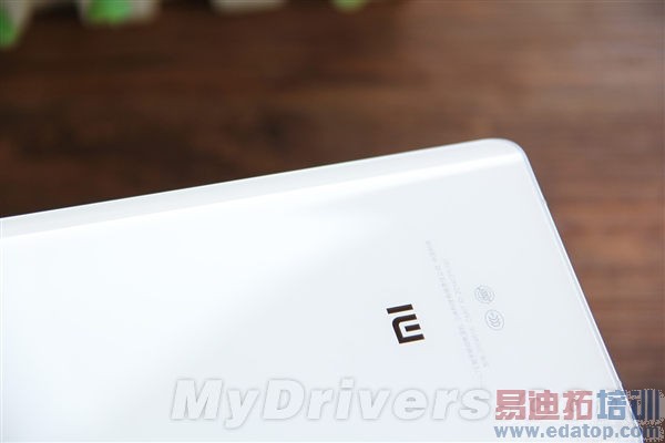 С��Note����ͼ�ͣ���۶ԱȲ���iPhone 6 Plus