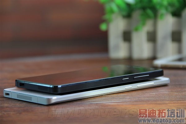 С��Note����ͼ�ͣ���۶ԱȲ���iPhone 6 Plus