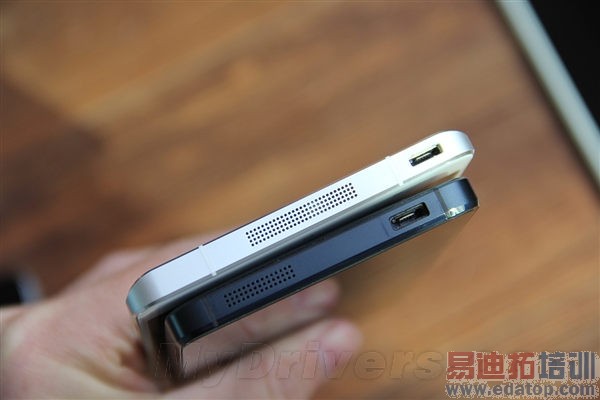 С��Note����ͼ�ͣ���۶ԱȲ���iPhone 6 Plus