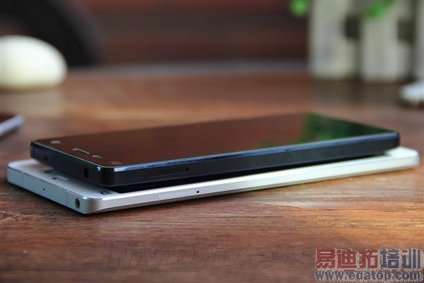 С��Note����ͼ�ͣ���۶ԱȲ���iPhone 6 Plus