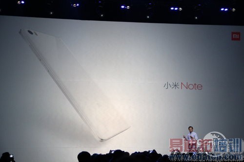 ��ͼ��ֱ����2015С��Note��Ʒ�����᣺����810���� �۸����죿