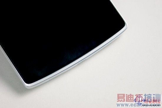 一加手机联通版360度评测:工艺优质、外观优雅、设计考究