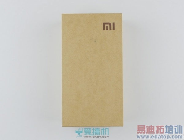 红米2全面测评:小米家族小米2s、红米note小米4横向对比