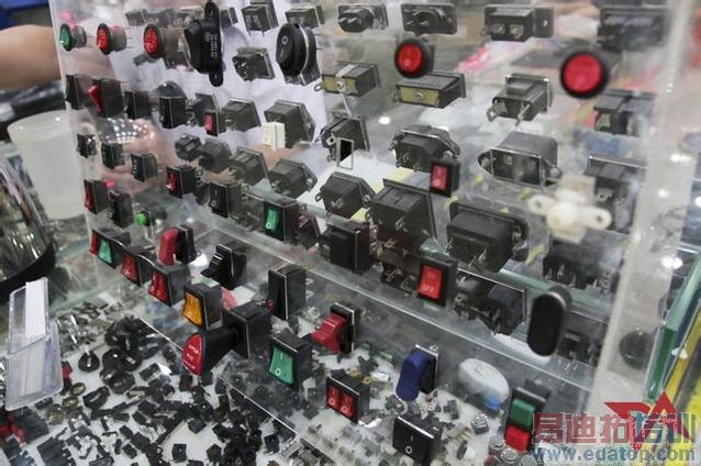 ��ͼ�ġ�̽�ػ�ǿ������ý���е��й�Ӳ������