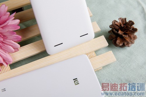 �����ֻ�2&����V5S�Ա�����-4