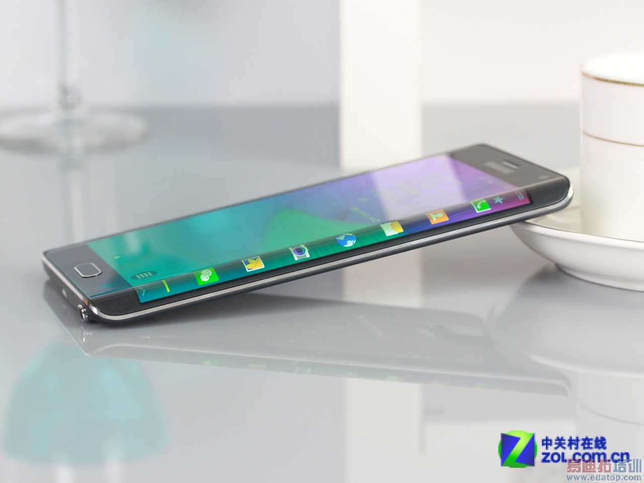 ��ΪMate7��Ҫƴ�ˣ�����810�ж�ǿ��4GB�ڴ��ж��ͣ�����ͼ��