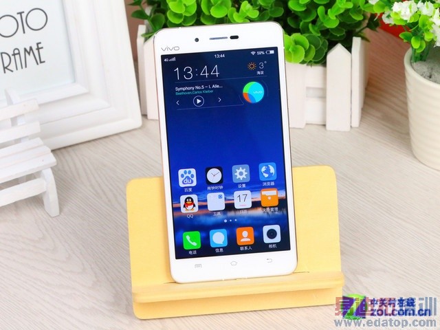 ��ΪMate7��Ҫƴ�ˣ�����810�ж�ǿ��4GB�ڴ��ж��ͣ�����ͼ��