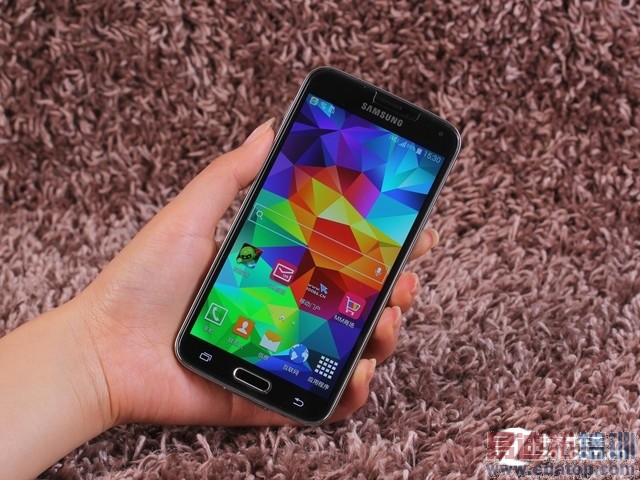 ��ΪMate7��Ҫƴ�ˣ�����810�ж�ǿ��4GB�ڴ��ж��ͣ�����ͼ��