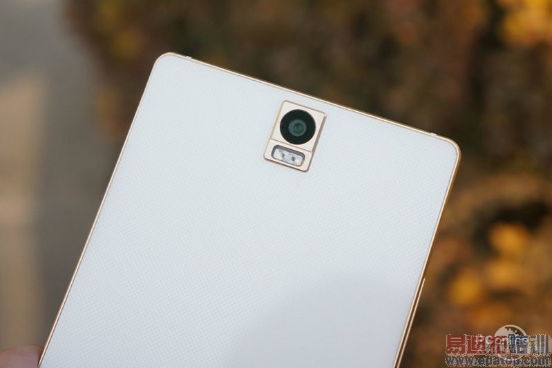 ����X7 360&deg;����������+ͼ�ͣ�������MT6595�ܷ�47000+ С��5��Ҫ������