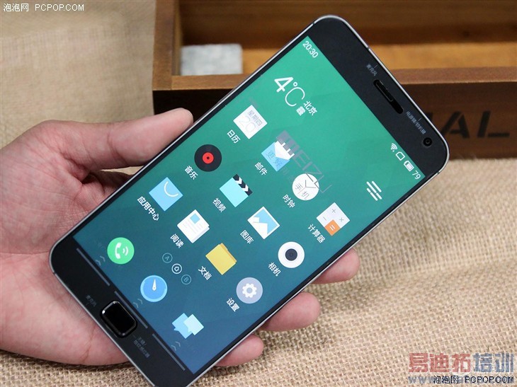 �����콢���ܻ��۷�Ծ�����ΪMate 7������MX4 pro�ʹ����ֻ��ϰ�