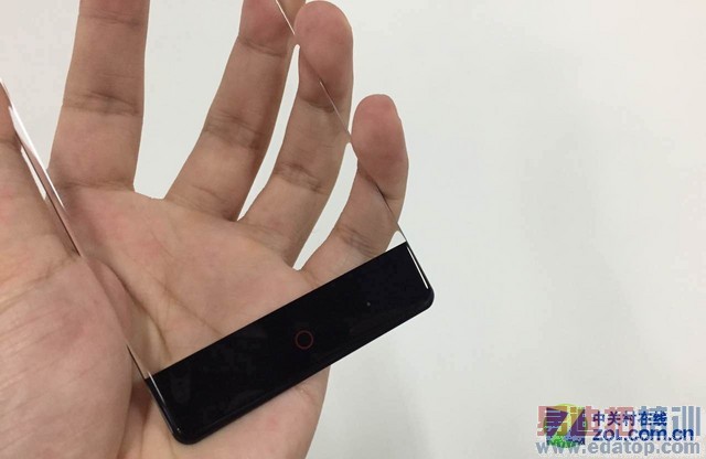 �������ޱ߿� ����Ŭ����Z9�ֻ��ع�