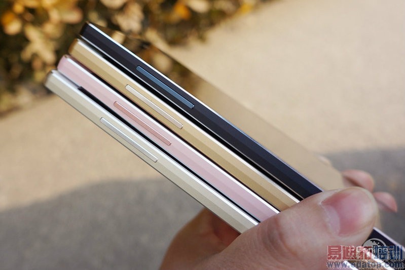 �����Ͻ����ϲ���������X7������ɫ�Ա�ͼ��