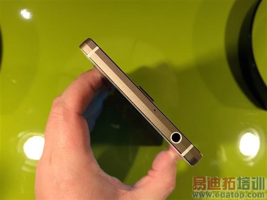 ���ɴ���X7������������MT6595�����ܷ��� 1599��ƴС��4/MX4