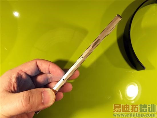 ���ɴ���X7������������MT6595�����ܷ��� 1599��ƴС��4/MX4