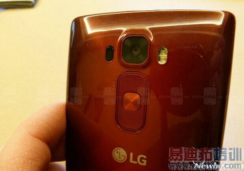 LG G Flex 2����������+ͼ�ͣ���ͨ����810о�걬��ҫ6 Plus/����MX4 Pro