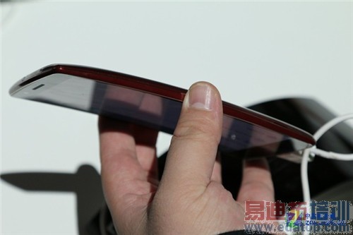 LG G Flex 2����������+ͼ�ͣ���ͨ����810о�걬��ҫ6 Plus/����MX4 Pro