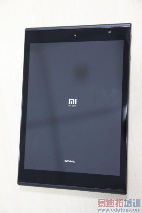 2015年平板市场预测:小米魅族酣战 诺基亚HTC摩托回归