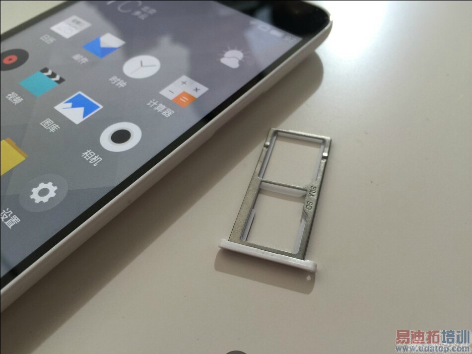 5��699Ԫ�����»�8G����Ϣ���� ���ֳ����ʵ�ĸ���ͼ��