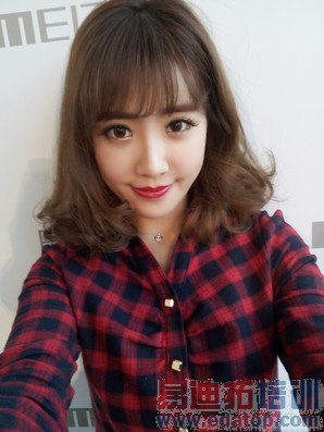 699��λ����5���������������� ����2���Ƕ���