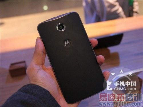 Moto X Pro�Ա�����MX4 Pro��iPhone6 Plus���ͼ�ͣ�