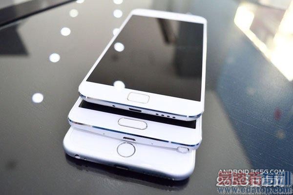 Moto X Pro�Ա�����MX4 Pro��iPhone6 Plus���ͼ�ͣ�