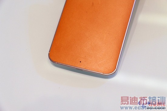 最佳安卓机回归 新Moto X国行版简评