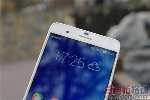 ��ҫ6 Plus������ ��ˮս�����˹˭���滪Ϊ��