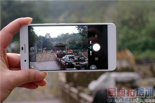 ��ҫ6 Plus������ ��ˮս�����˹˭���滪Ϊ��