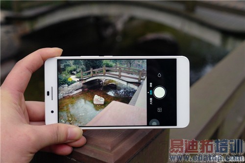 ��ҫ6 Plus������ ��ˮս�����˹˭���滪Ϊ��