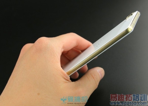 ����+�������� OPPO R5�����������ͼ����