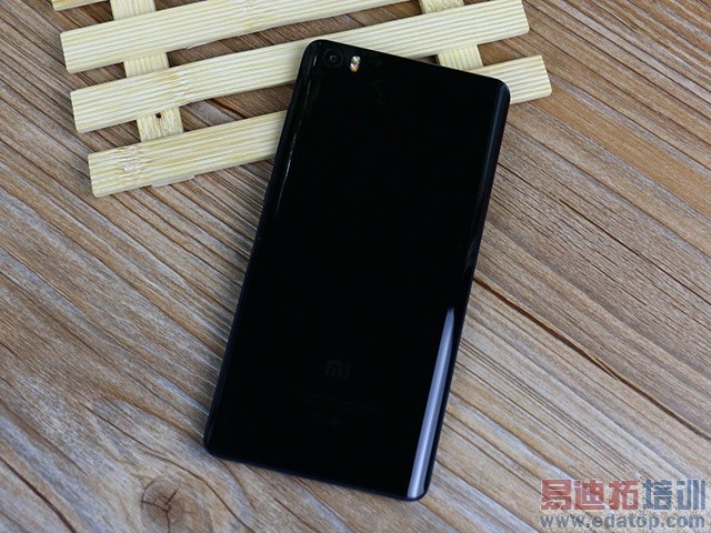 С��Note�Աȿ��ɴ���x7����ͨ�Ծ������� �׾�����Ϯ֮����