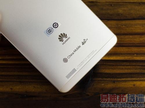 �Ա����⣺С��Note�ͻ�ΪMate7˭���� ���������ײ�˹