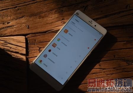 �׾�������ж�����ΪMate7ȫ�治��С��Note��