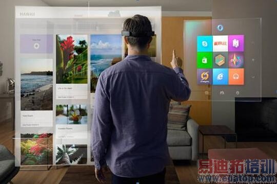 ΢������CEO�ɵ���Ѻ��HoloLens Win 10�ŵڶ�