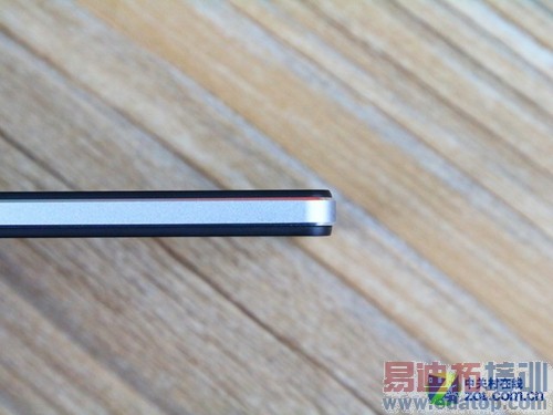 ��ʯ����ƽ����� ҫ�����콢OPPO R1C���� 